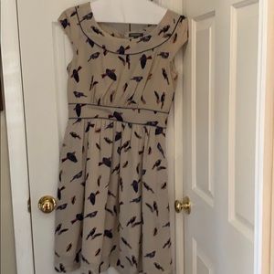 Emily &Fin dress Beige with Royal & orange Fins.👠